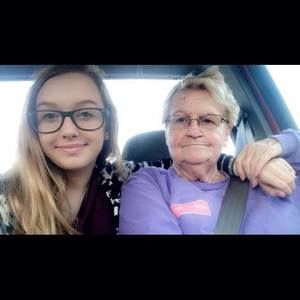 Meet your Posher, Jenna